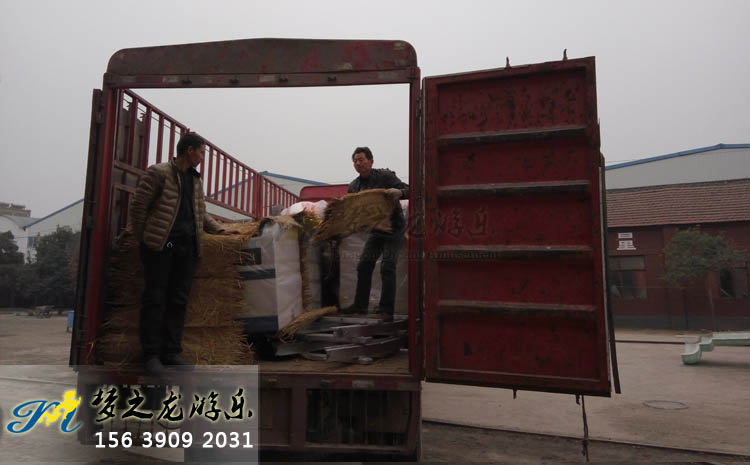 電瓶碰碰車,和諧號軌道小火車發(fā)貨